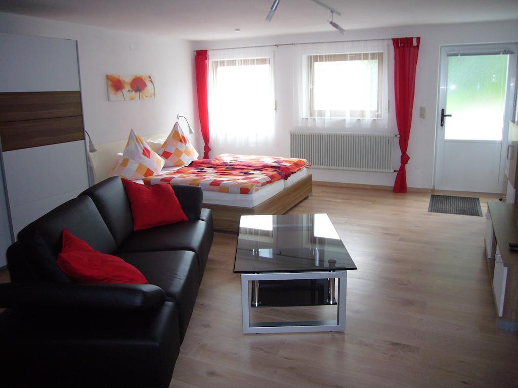 Ferienwohnung Schwaebische Alb Justingen Room photo